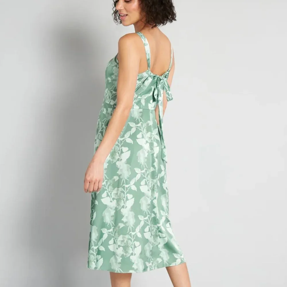 NWT Hutch and Modcloth A-Line Fit and Flare Dress - Picture 2 of 3